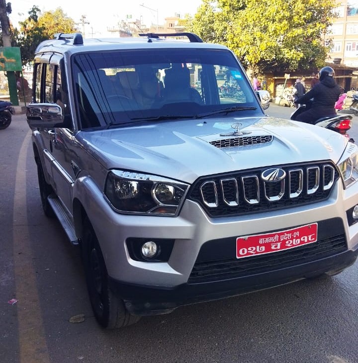 Mahindra Scorpio S5 4WD